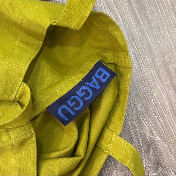 baggu mini merch tote in caper - Picture 3 of 5